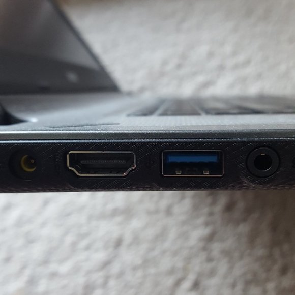 Acer Chromebook 15 laptop in good condition - Picture 7 of 8